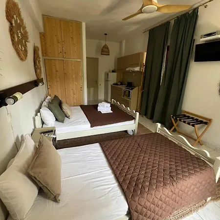 Acanthus Apartment